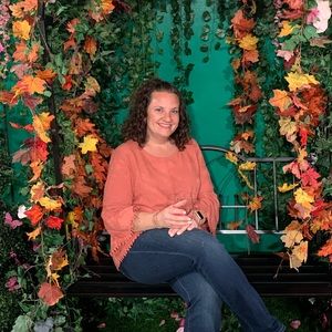 Meet your Posher, Anna